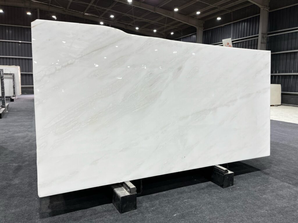 Aton white marble
