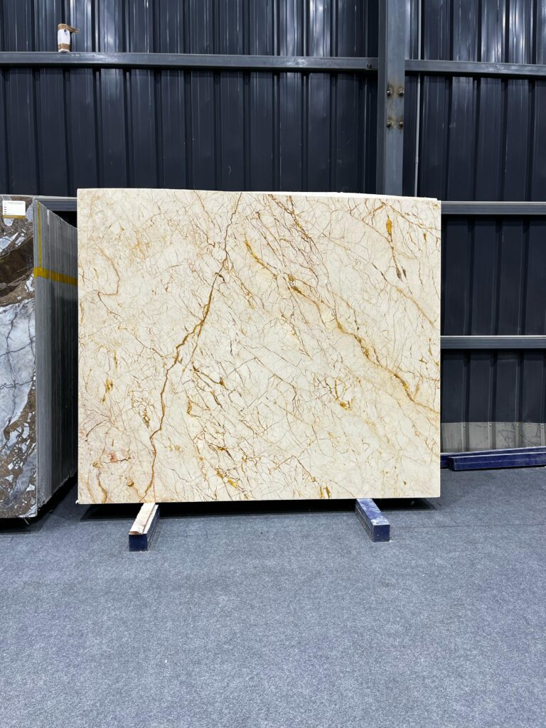 sofita beige marble